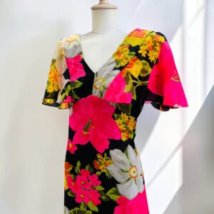 VINTAGE DRESS
